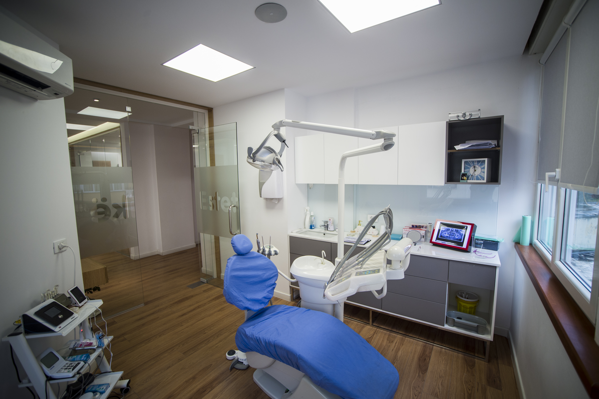 Clinica Dentale Keraj foto 6